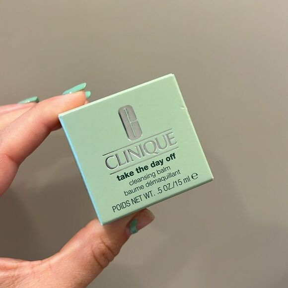 Clinique • Take the Day Off cleansing balm makeup remover - Picture 5 of 7